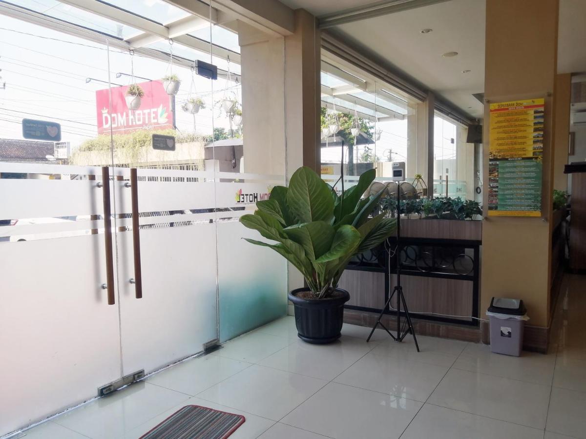 Dom Hotel Jogja Ngaglik Eksteriør billede