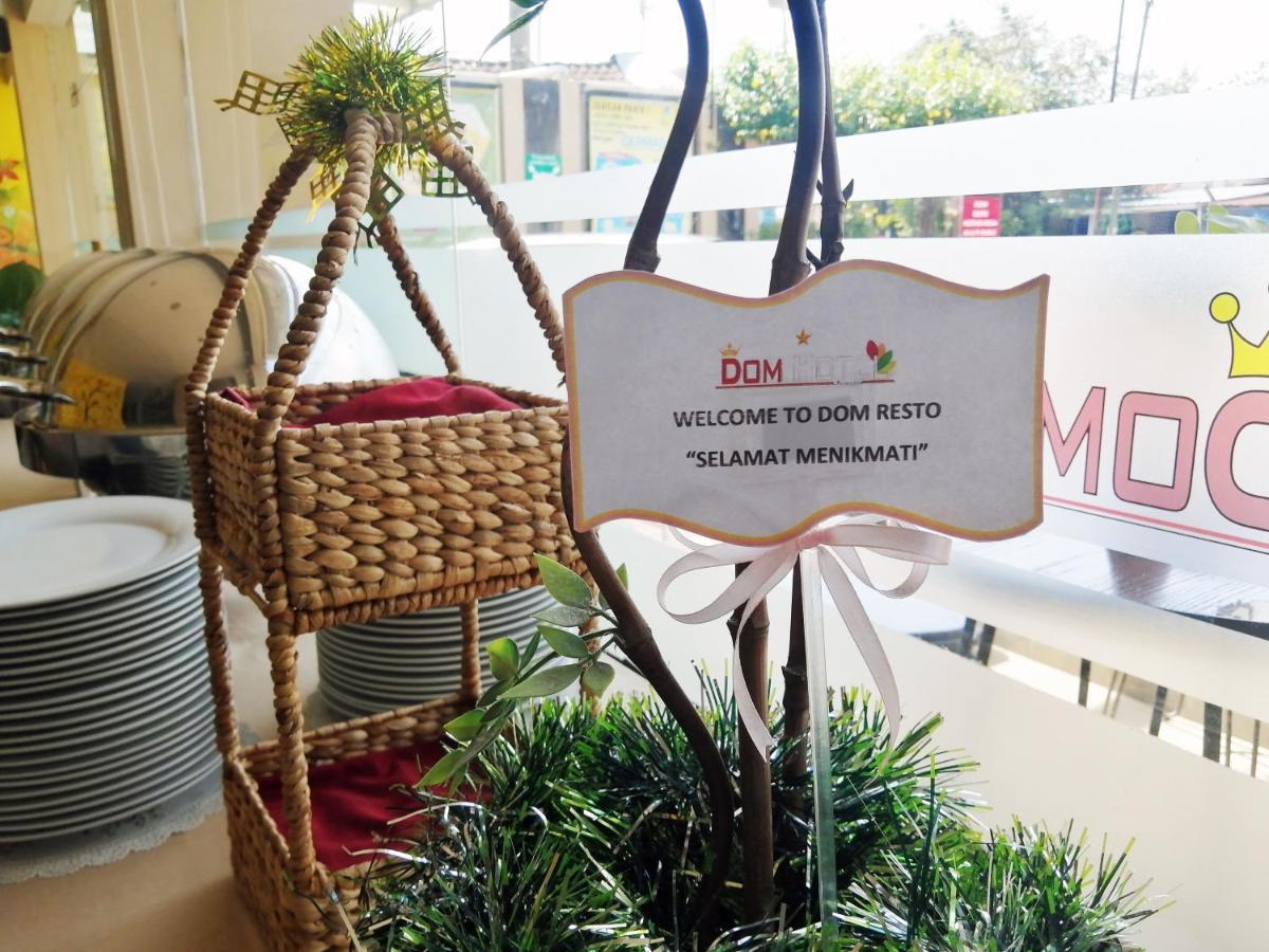 Dom Hotel Jogja Ngaglik Eksteriør billede