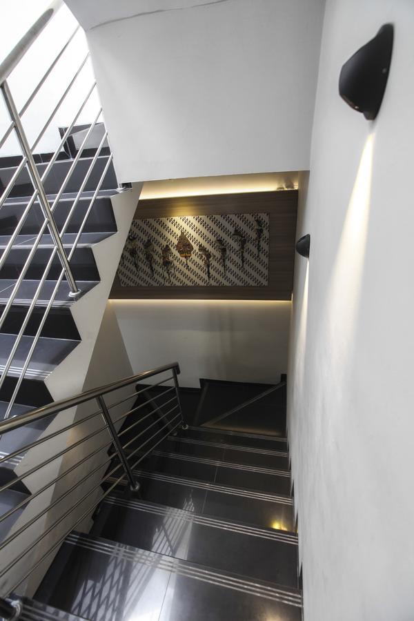 Dom Hotel Jogja Ngaglik Eksteriør billede